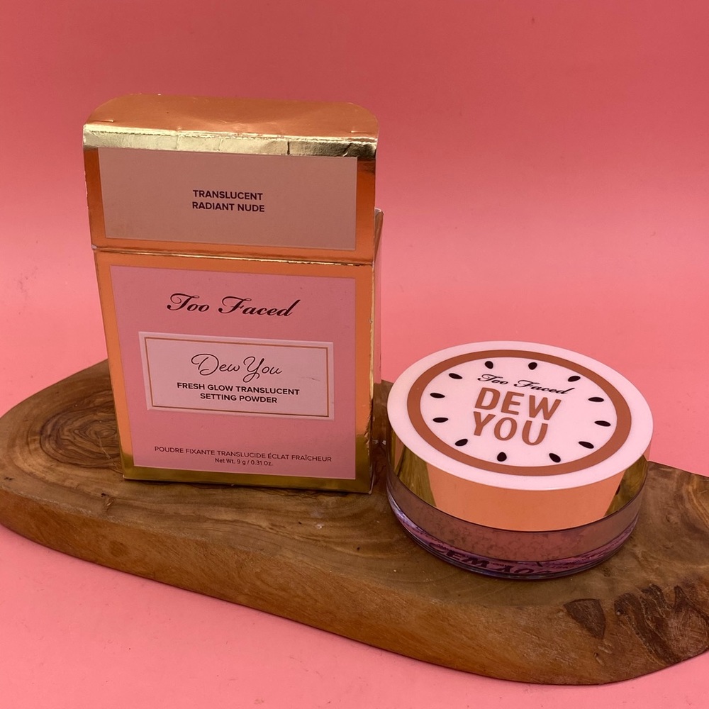 Too faced setting powder